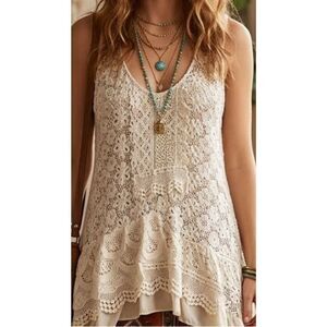 Johnny Was Ivory Boho Crocheted Open Lace Asymmetrical Ruffled Hem Top Size M